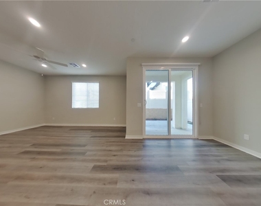 31672 Hans Drive - Photo Thumbnail 2