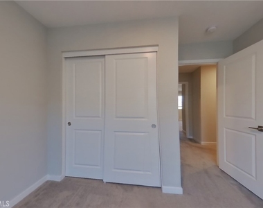 31516 Hans Drive - Photo Thumbnail 11