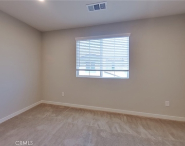 31516 Hans Drive - Photo Thumbnail 3