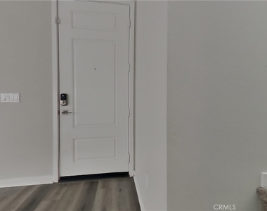 31695 Hans Drive - Photo Thumbnail 2