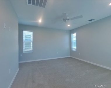 29469 Jack Pine Court - Photo Thumbnail 5