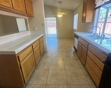 19405 Oakview Lane - Photo Thumbnail 1