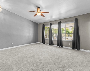 8557 Saddle Creek Drive - Photo Thumbnail 13