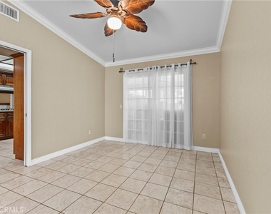 8557 Saddle Creek Drive - Photo Thumbnail 6