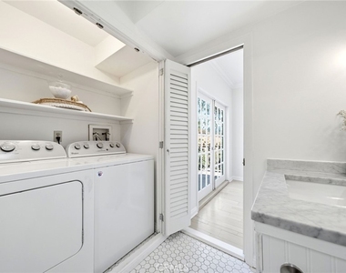 9624 Highland Gorge Drive - Photo Thumbnail 19