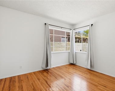 4450 Matilija Avenue - Photo Thumbnail 16