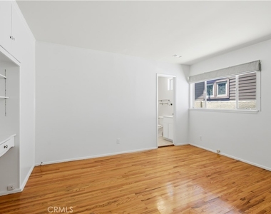 4450 Matilija Avenue - Photo Thumbnail 18