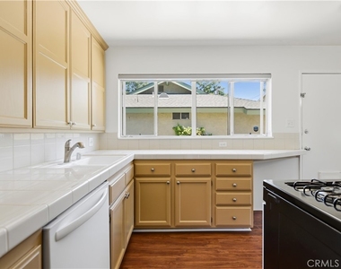 4450 Matilija Avenue - Photo Thumbnail 11