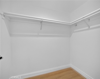 2937 1/2 10th Avenue - Photo Thumbnail 14