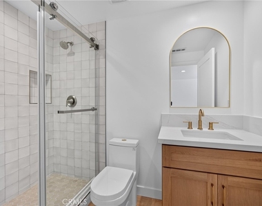 2937 1/2 10th Avenue - Photo Thumbnail 15