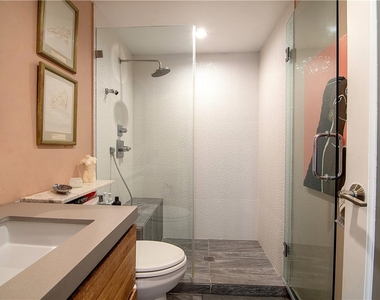 1155 N La Cienega Boulevard - Photo Thumbnail 33