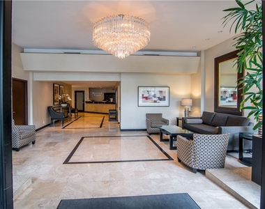 1155 N La Cienega Boulevard - Photo Thumbnail 3