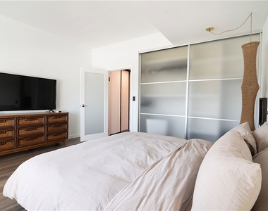 1155 N La Cienega Boulevard - Photo Thumbnail 30