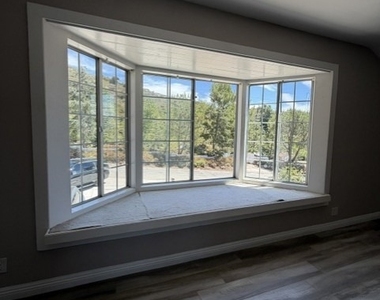 10459 Haines Canyon Avenue - Photo Thumbnail 10