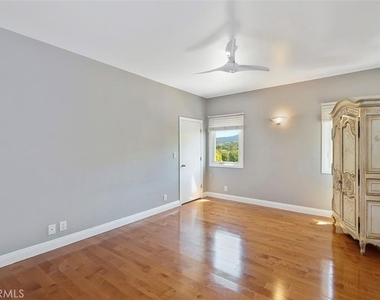24907 Marbella Court - Photo Thumbnail 22