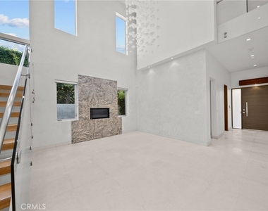 633 N Laurel Avenue - Photo Thumbnail 15