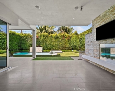 633 N Laurel Avenue - Photo Thumbnail 58