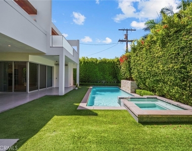 633 N Laurel Avenue - Photo Thumbnail 72