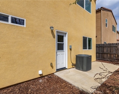 351 Calle De Pueblo - Photo Thumbnail 41