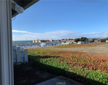 9148 Balboa - Photo Thumbnail 39