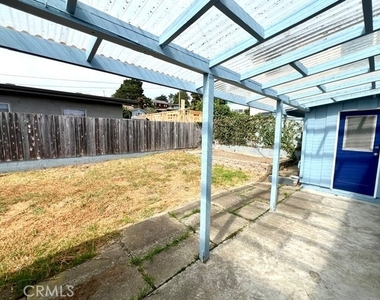 425 Wellington - Photo Thumbnail 27