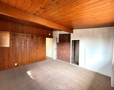 425 Wellington - Photo Thumbnail 20