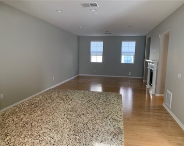15213 Lafayette - Photo Thumbnail 7