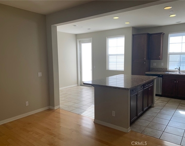 15213 Lafayette - Photo Thumbnail 11