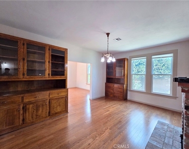 9497 Foster Road - Photo Thumbnail 15