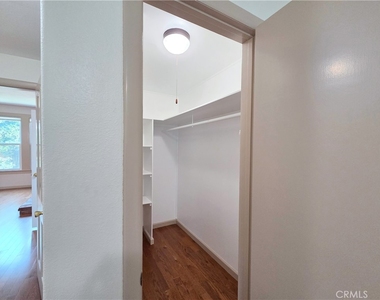 9497 Foster Road - Photo Thumbnail 14