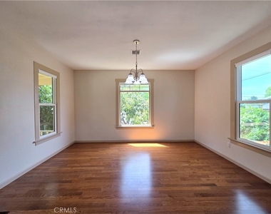 9497 Foster Road - Photo Thumbnail 4
