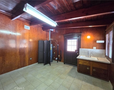 9497 Foster Road - Photo Thumbnail 18