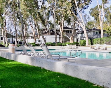 2470 Coventry Circle - Photo Thumbnail 25