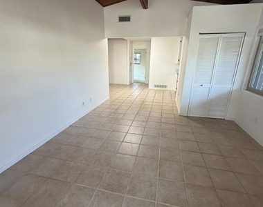 1314 8th Street S - Photo Thumbnail 1