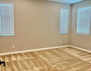 1767 Whitmore Loop - Photo Thumbnail 20