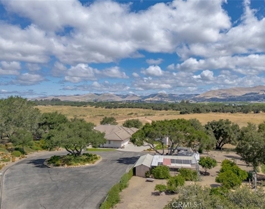 688 Willow Road - Photo Thumbnail 37