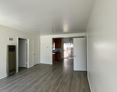 137 S Barranca Avenue - Photo Thumbnail 6