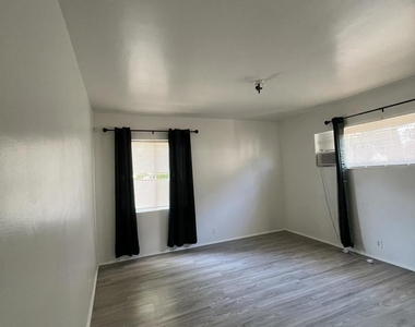 137 S Barranca Avenue - Photo Thumbnail 17