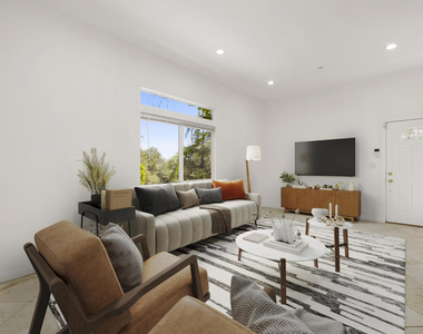 3211 Kenneth Drive - Photo Thumbnail 1