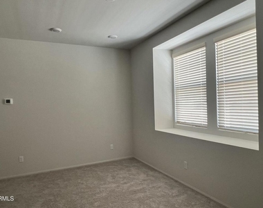 40493 Birchfield Drive - Photo Thumbnail 15