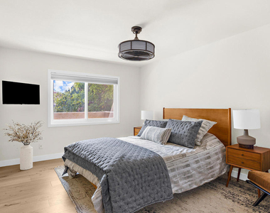 3762 Hughes Avenue - Photo Thumbnail 13