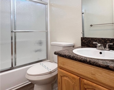 765 Florida Street - Photo Thumbnail 9