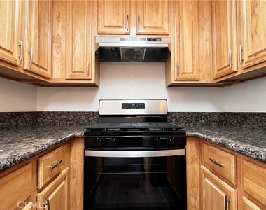 765 Florida Street - Photo Thumbnail 6