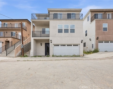 4410 Bowman - Photo Thumbnail 19