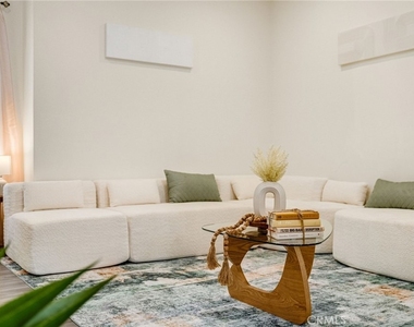 4410 Bowman - Photo Thumbnail 10
