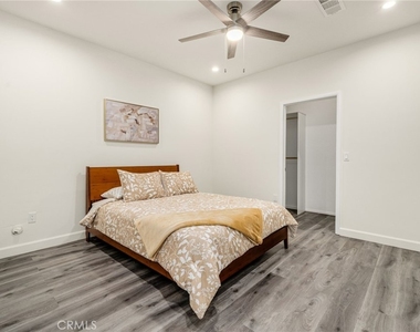 4410 Bowman - Photo Thumbnail 13