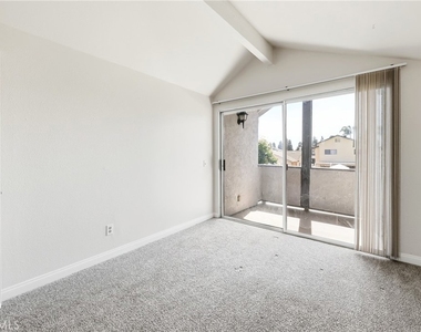 14672 Kimberly Circle - Photo Thumbnail 14