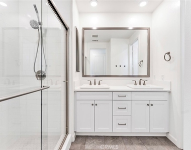 4316 Canyon Coral Lane - Photo Thumbnail 15