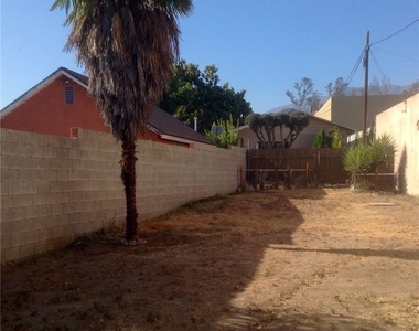 461 Del Monte Street - Photo Thumbnail 5