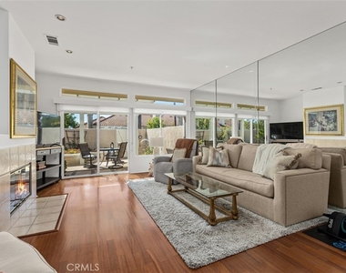 28931 San Solaire - Photo Thumbnail 7